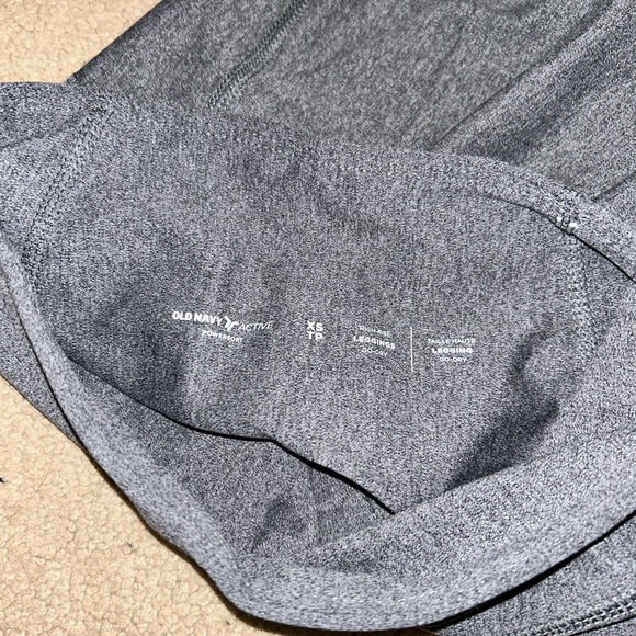 Old Navy Womens High Rise Full Length Athletic Leggings with POCKETS - Picture 3 of 3